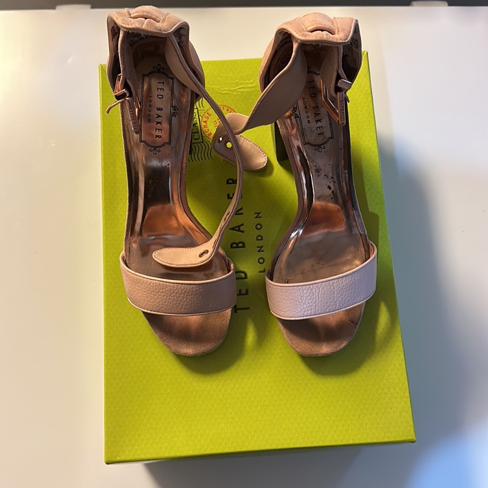 Ted Baker Heels Used. Worn Multiple Times. - image 3